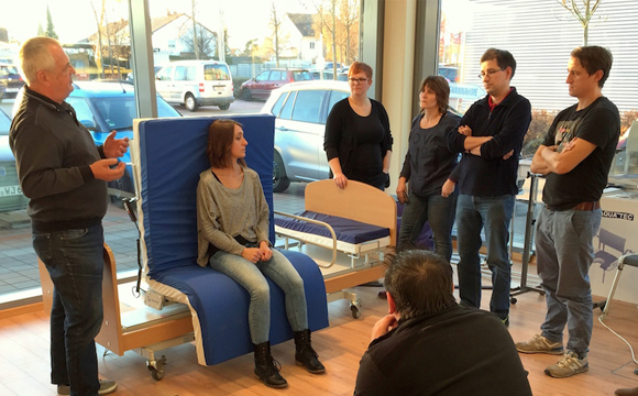 醫(yī)用多功能護(hù)理床 醫(yī)用多功能護(hù)理床