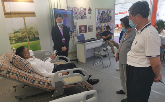 老年電動護理床 老年電動護理床