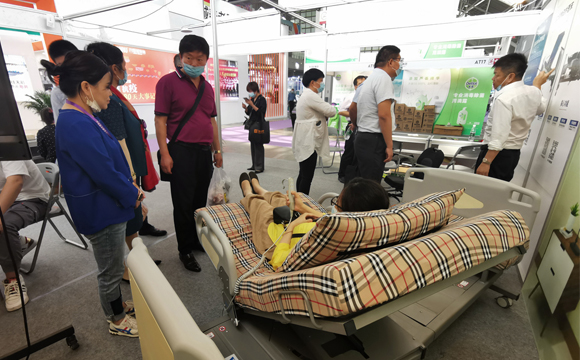 老年電動護理床 老年電動護理床