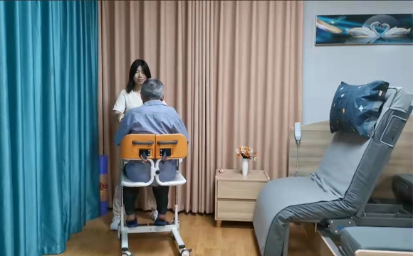 從床上輕松轉(zhuǎn)移