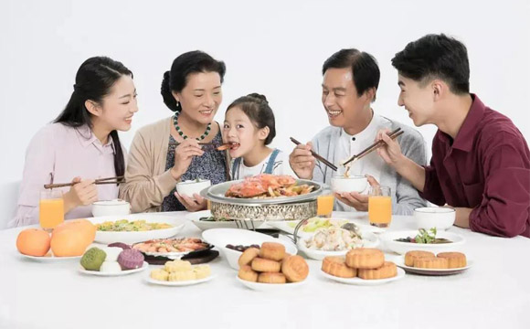 中秋佳節(jié)團(tuán)圓 中秋佳節(jié)團(tuán)圓