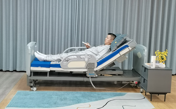 電動(dòng)旋轉(zhuǎn)護(hù)理床 電動(dòng)旋轉(zhuǎn)護(hù)理床